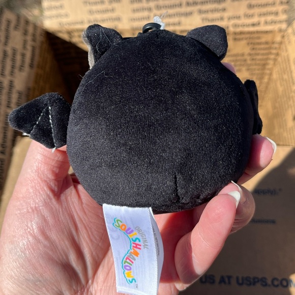 Original Squishmallow Keychain plush Emily the Bat February 2024 NWT clip mini - Picture 3 of 10